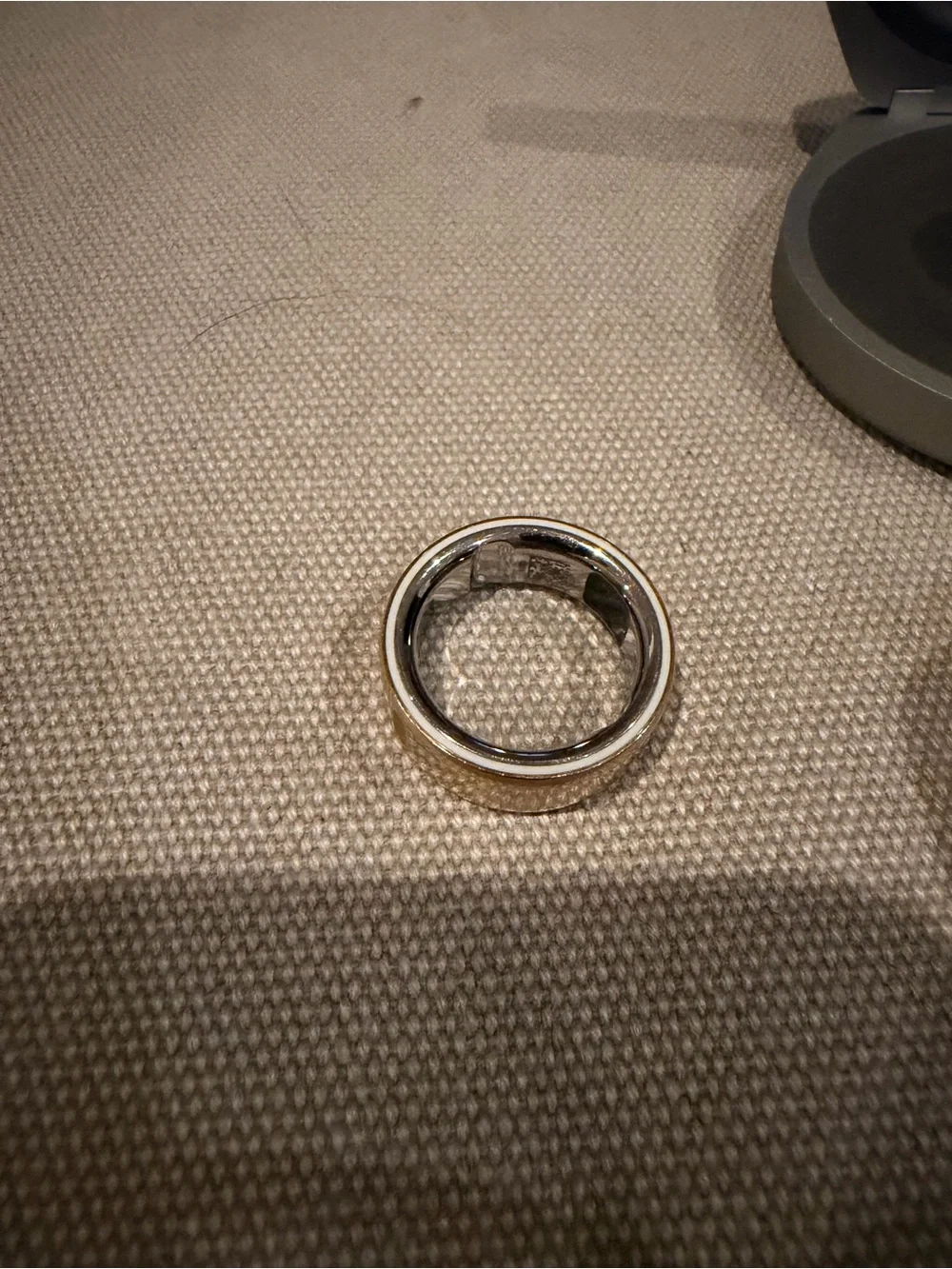 Oura ring size 7 gold with chargers and cord.